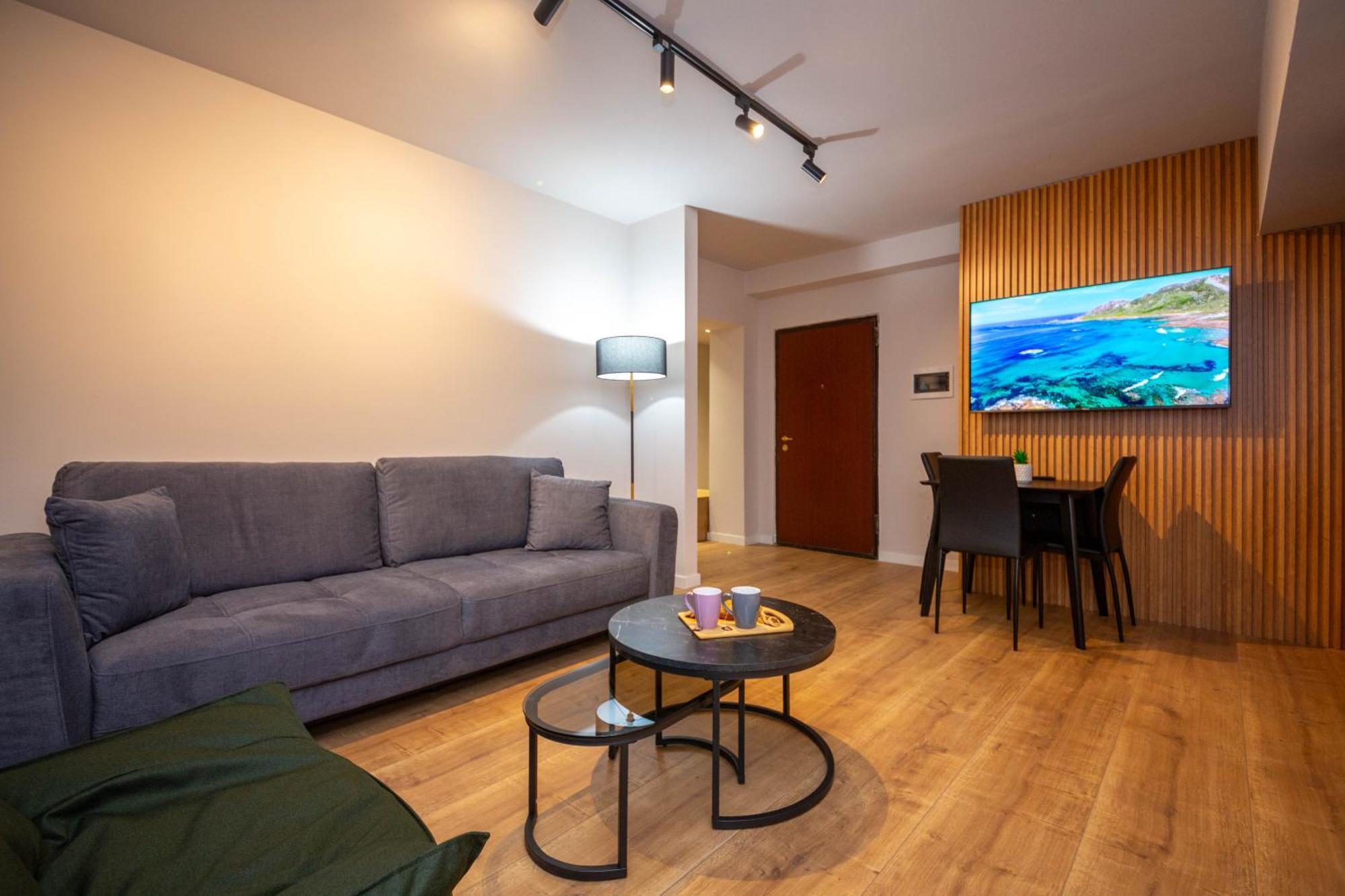Blloku Unique Apartments 2 Тирана Экстерьер фото
