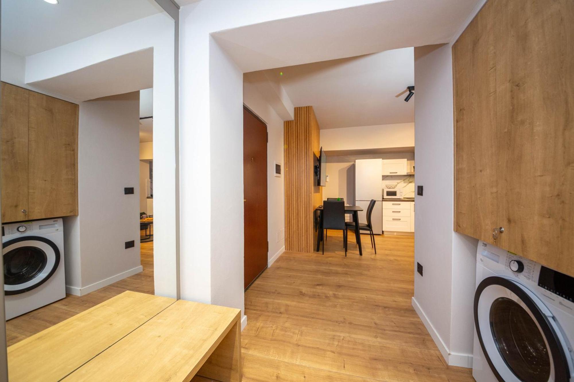 Blloku Unique Apartments 2 Тирана Номер фото